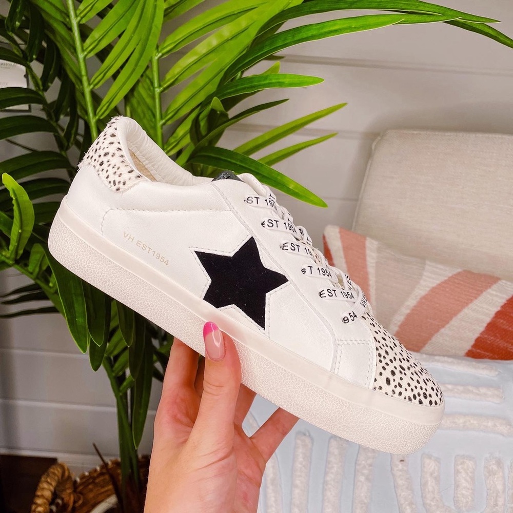 NWT Vintage Havana forever sneaker